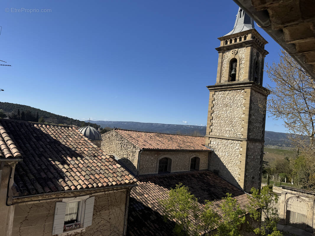 Maison à LA ROQUE-D'ANTHERON