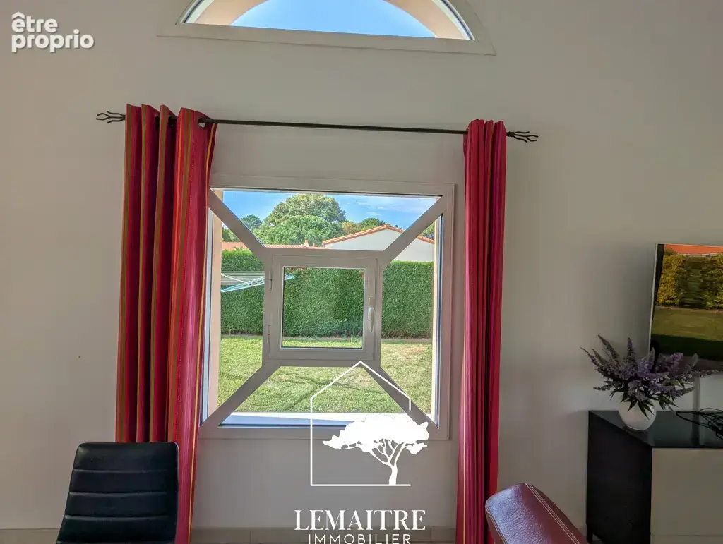 Maison de plain-pied avec piscine   4 chambres   grand terrain de 1 456 m2 - photo 31
