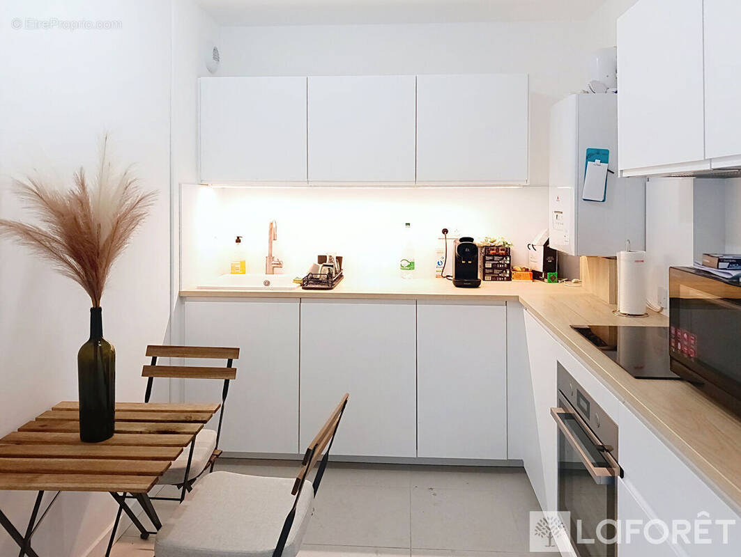 Appartement à LA LONDE-LES-MAURES