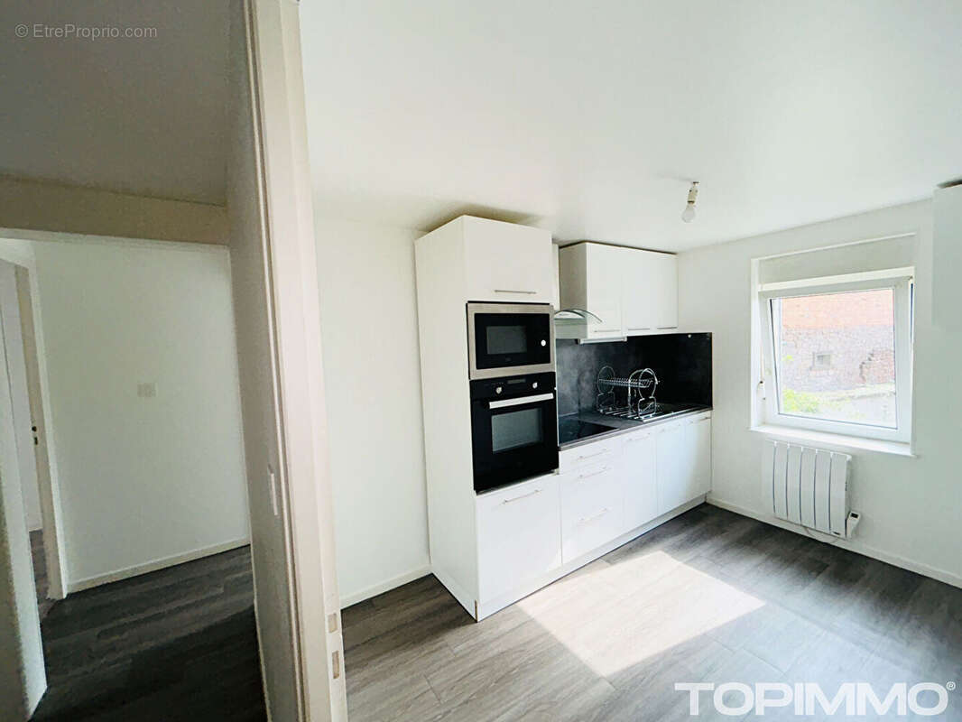 Immeuble Bruyères - 6 pièces - 150 m2 - photo 2
