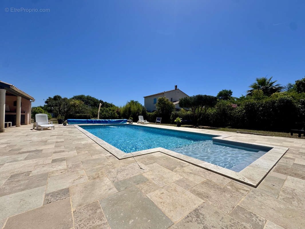 Maison à LA LONDE-LES-MAURES