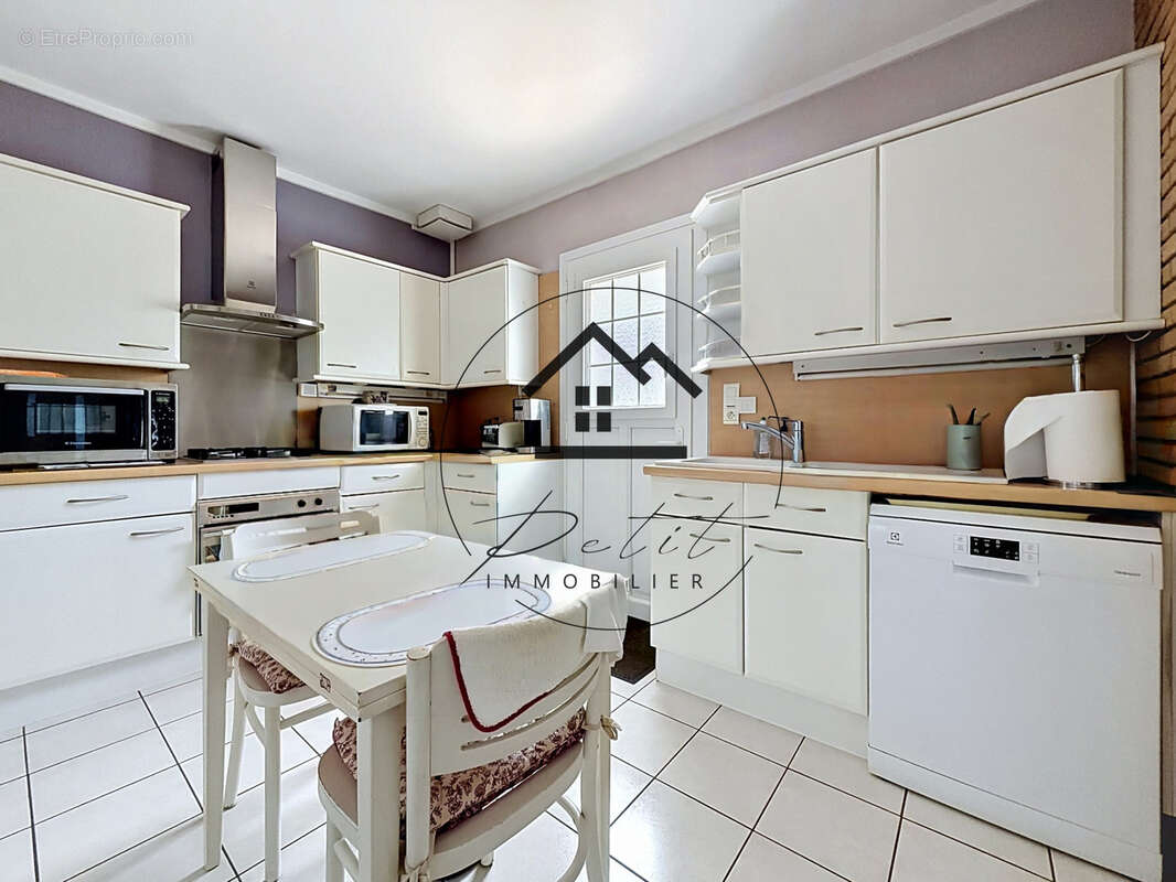 Maison à CLERMONT