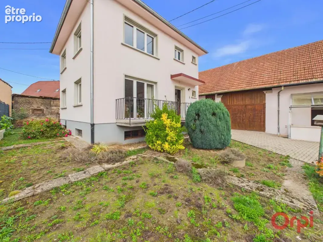 Vendenheim, deux maisons, 150 m² de dépendances et terrain de 819 m² - photo 4