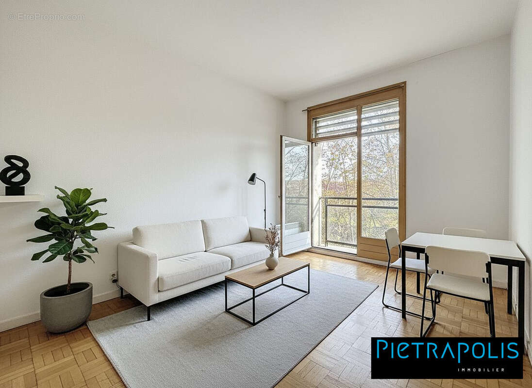 Appartement à LYON-6E