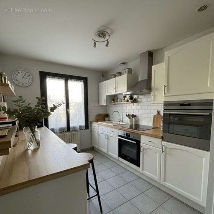 Maison à CHAMARANDE