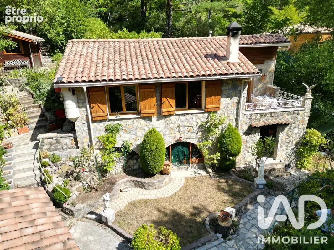 Photo 1 - Maison à AIGLUN