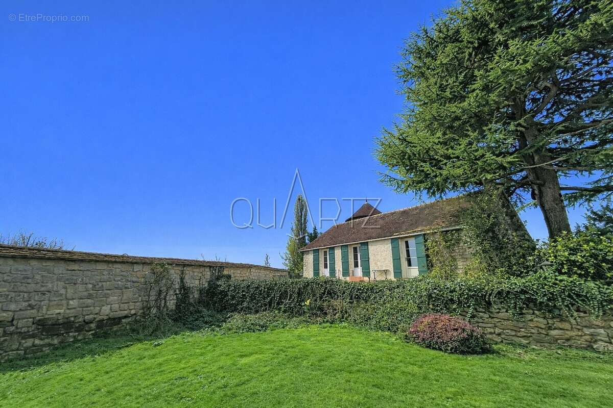 Maison à HARAVILLIERS