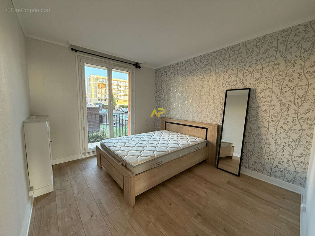 Appartement à LA FRETTE-SUR-SEINE
