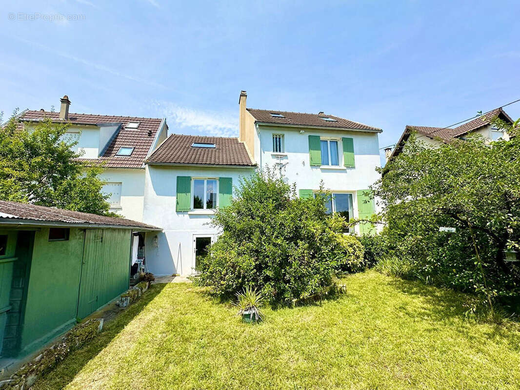 Maison à HOUILLES