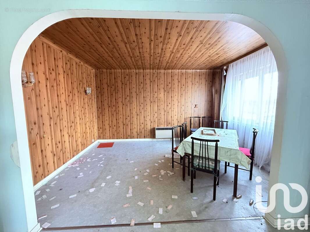 Photo 3 - Maison à HUSSIGNY-GODBRANGE