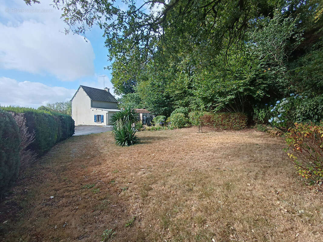 Plounevez-Quintin, maison à vendre - photo 12