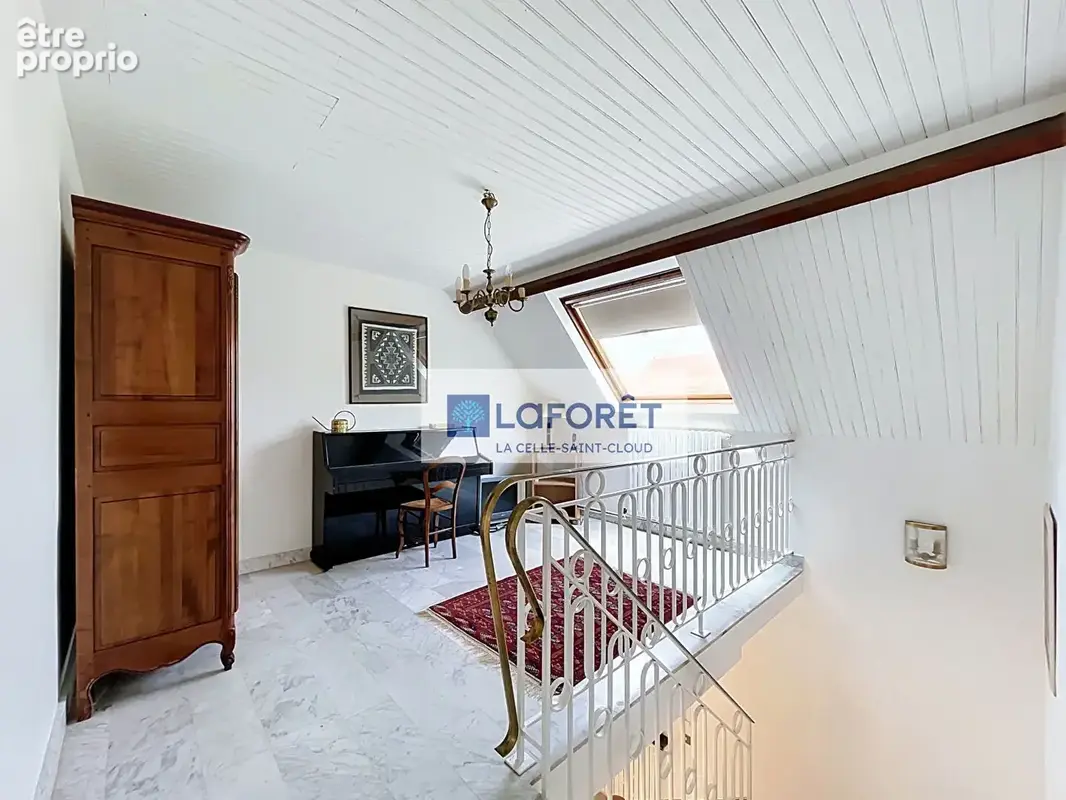 Versailles Glatigny - Maison familiale 7 pièce(s) 150 m2 sur 671m² de terrain - photo 11
