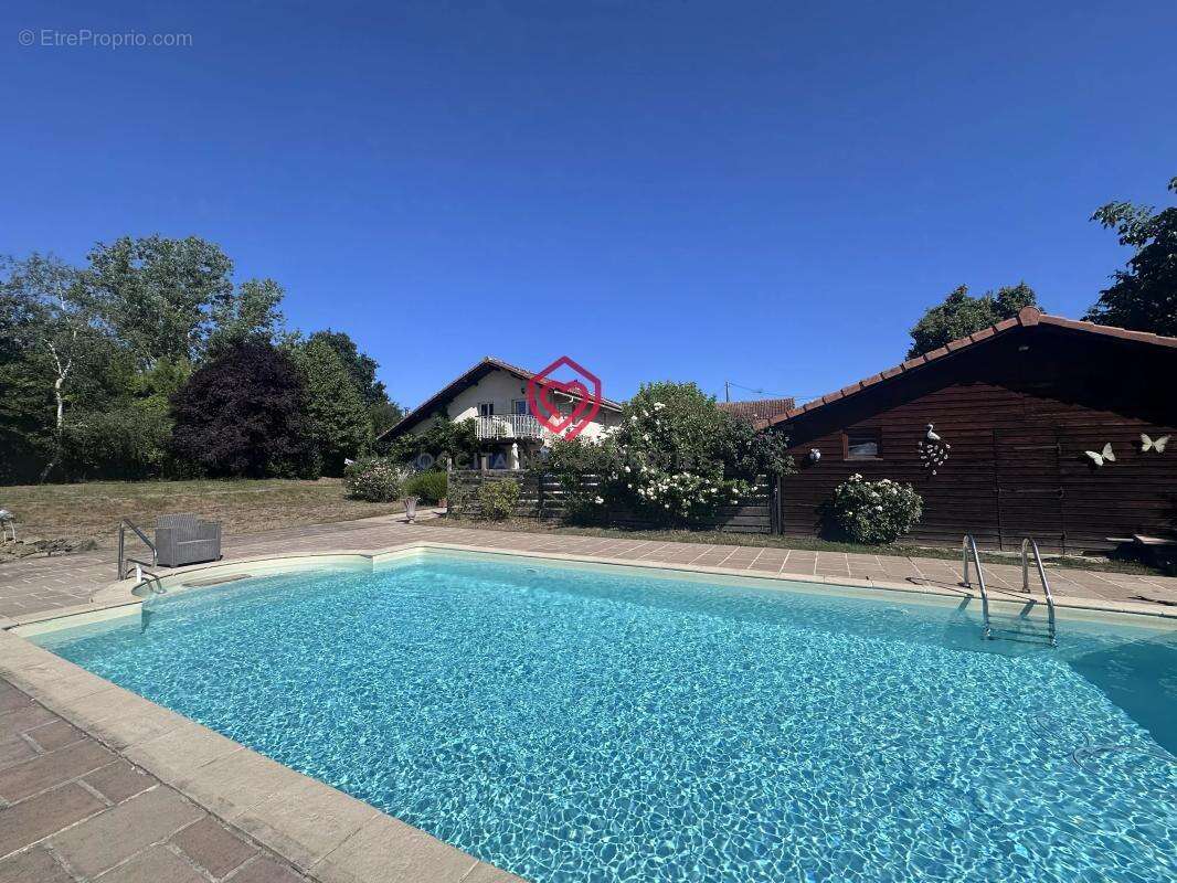 Superbe maison familiale avec piscine à Tillac - photo 3