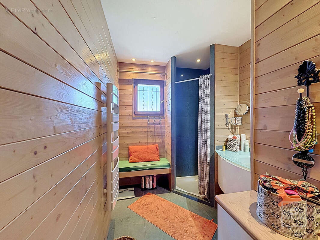 Dommartin - Maison non mitoyenne 5 pièces de 133 m² avec vue et sans vis à vis - photo 12
