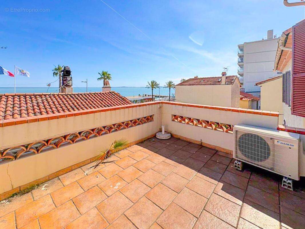 Maison à CAGNES-SUR-MER