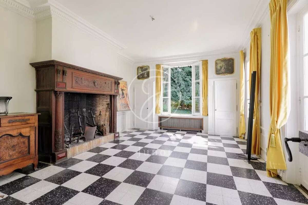 Maison à VERSAILLES