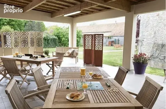 INVESTISSEMENT LOCATIF  Lorcy  Résidence EHPAD Hostellerie du Château - 8,17% de rentabilité - photo 3