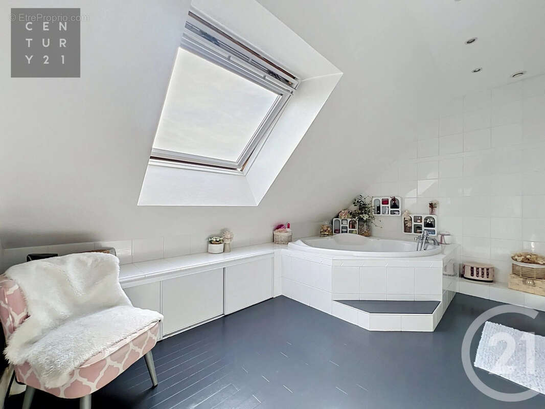 Maison 150 m² à Barberey-Saint-Sulpice  - photo 10