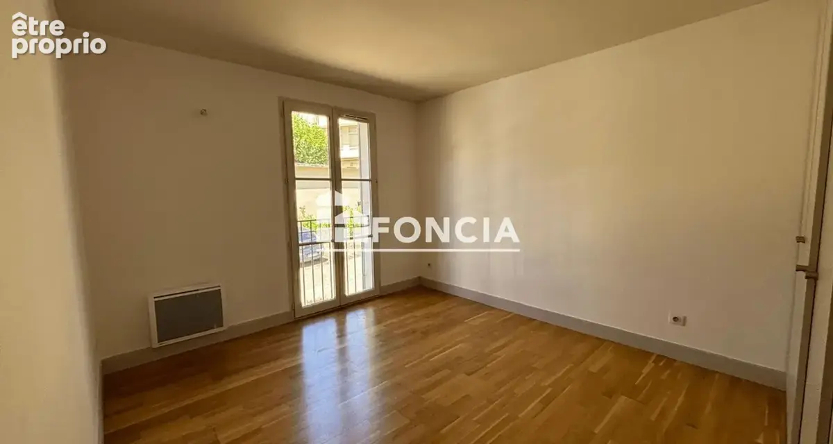 Exclusivité FONCIA, T3 1er étage, 63.20 m2, ascenseur, centre historique - photo 4