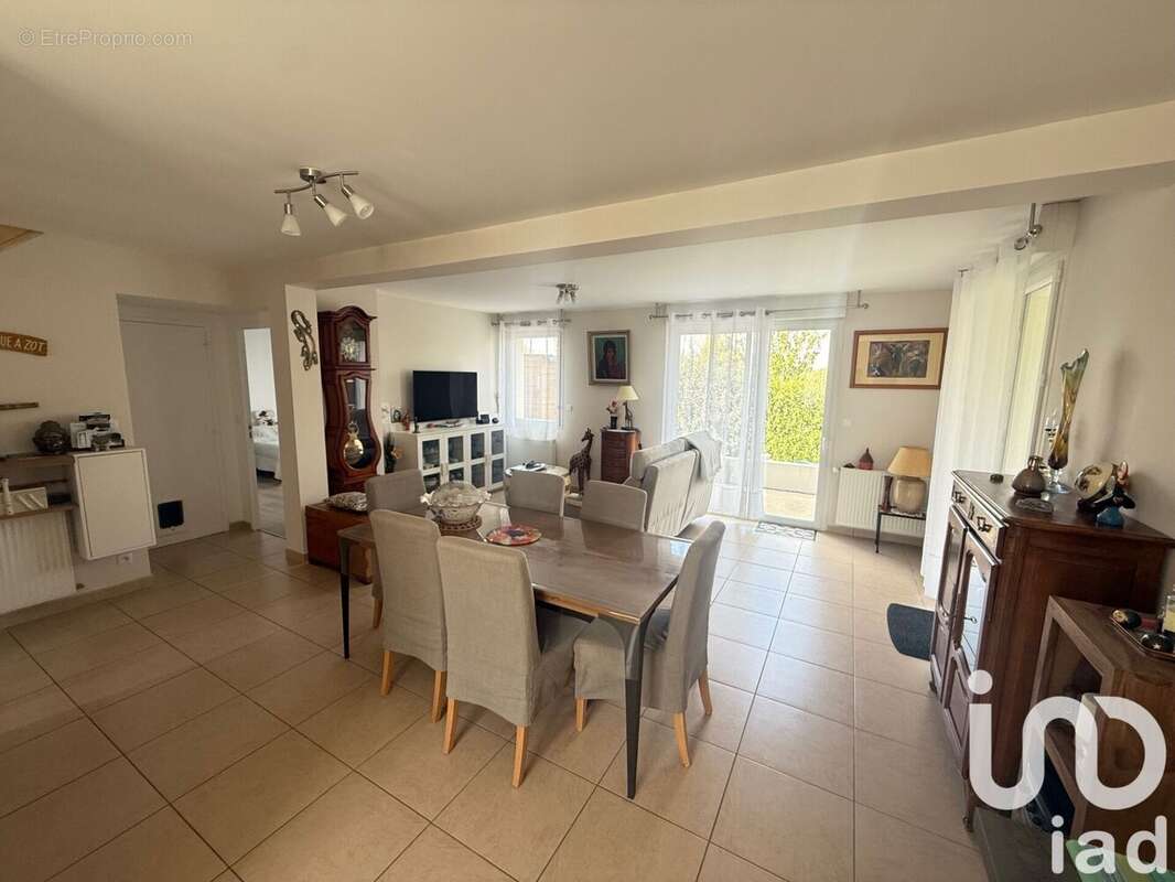 Photo 5 - Maison à LUSSAULT-SUR-LOIRE