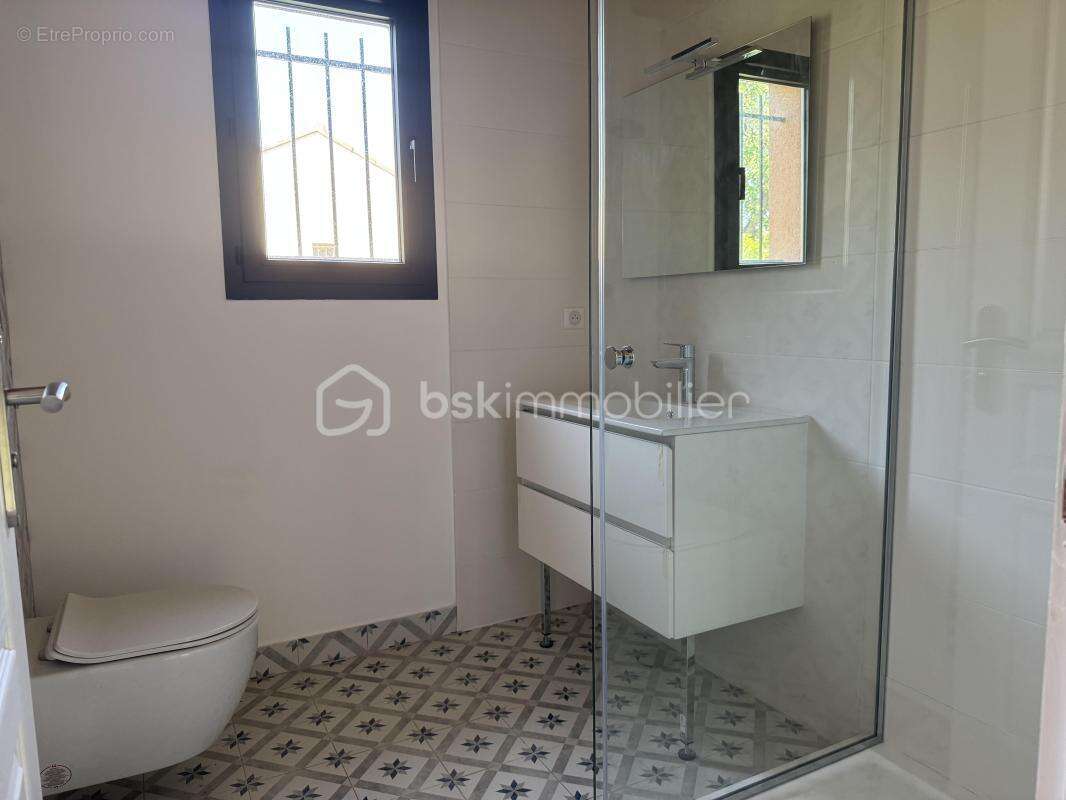 Maison neuve de 170 m2, 5 chambres, piscine, à toulon- quartier  la serinette - photo 17