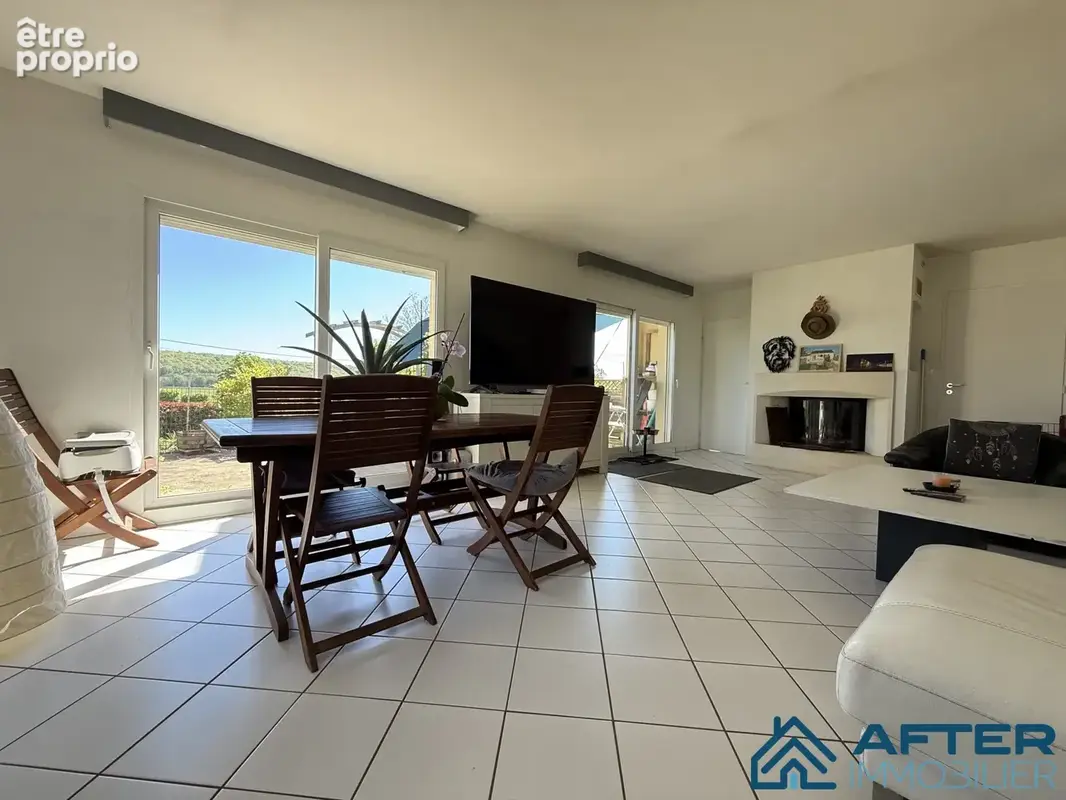 Maison 155 m² à Chambrey  - photo 6