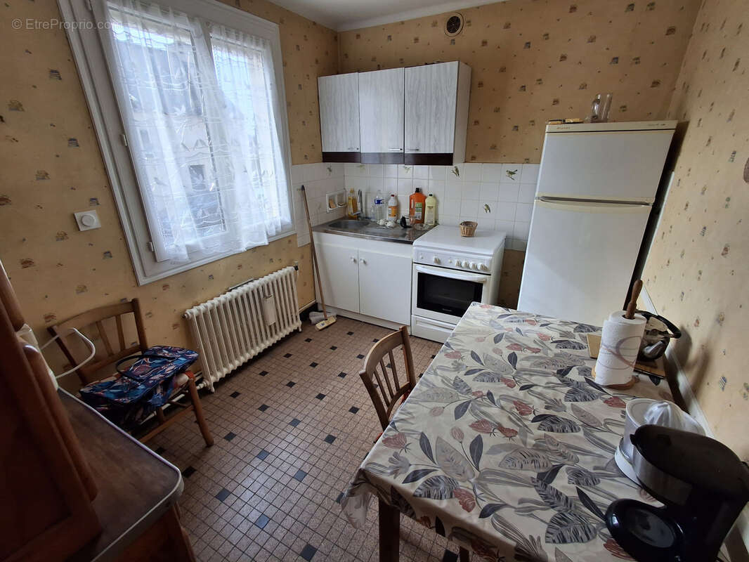 Maison à FOUGERES