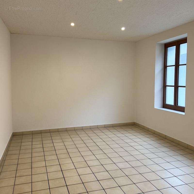 Appartement à LARGENTIERE