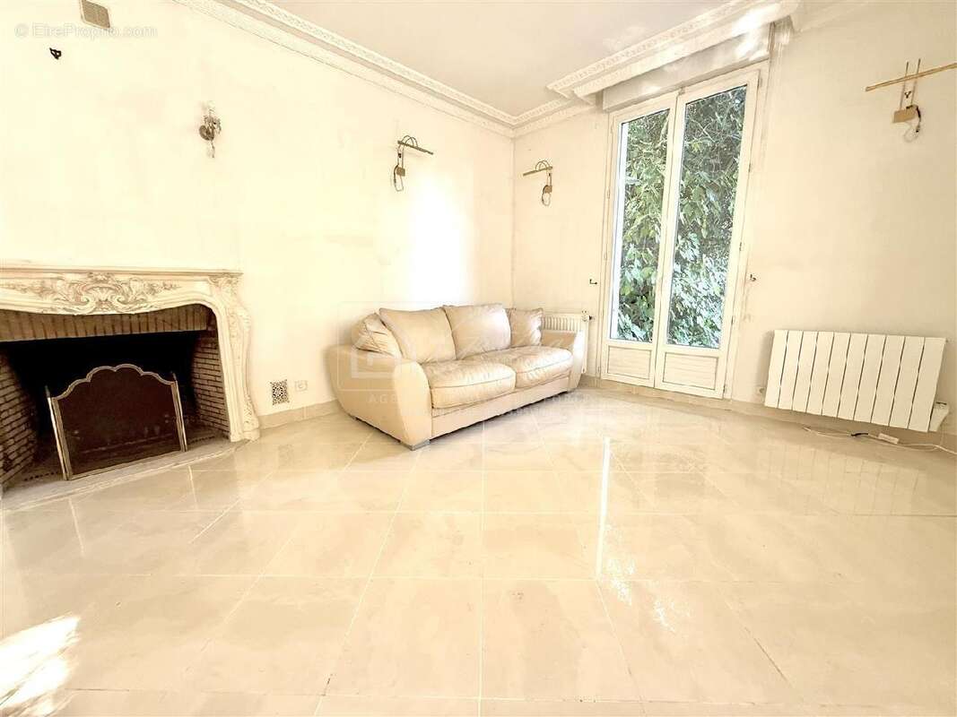 Maison à BOUTIGNY-SUR-ESSONNE