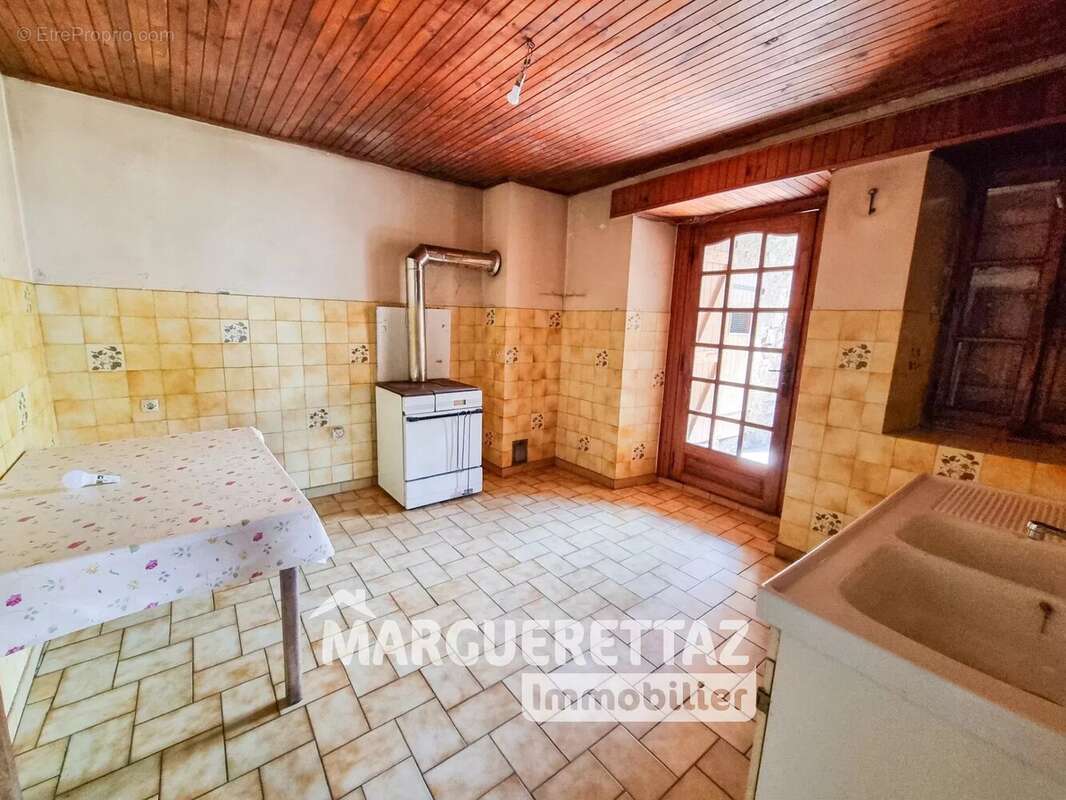 Maison à AYSE