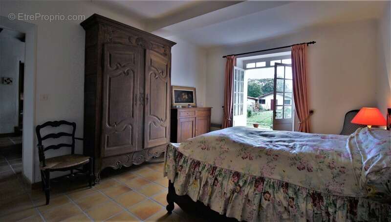 Maison à SAINT-MARTIN-DE-SEIGNANX