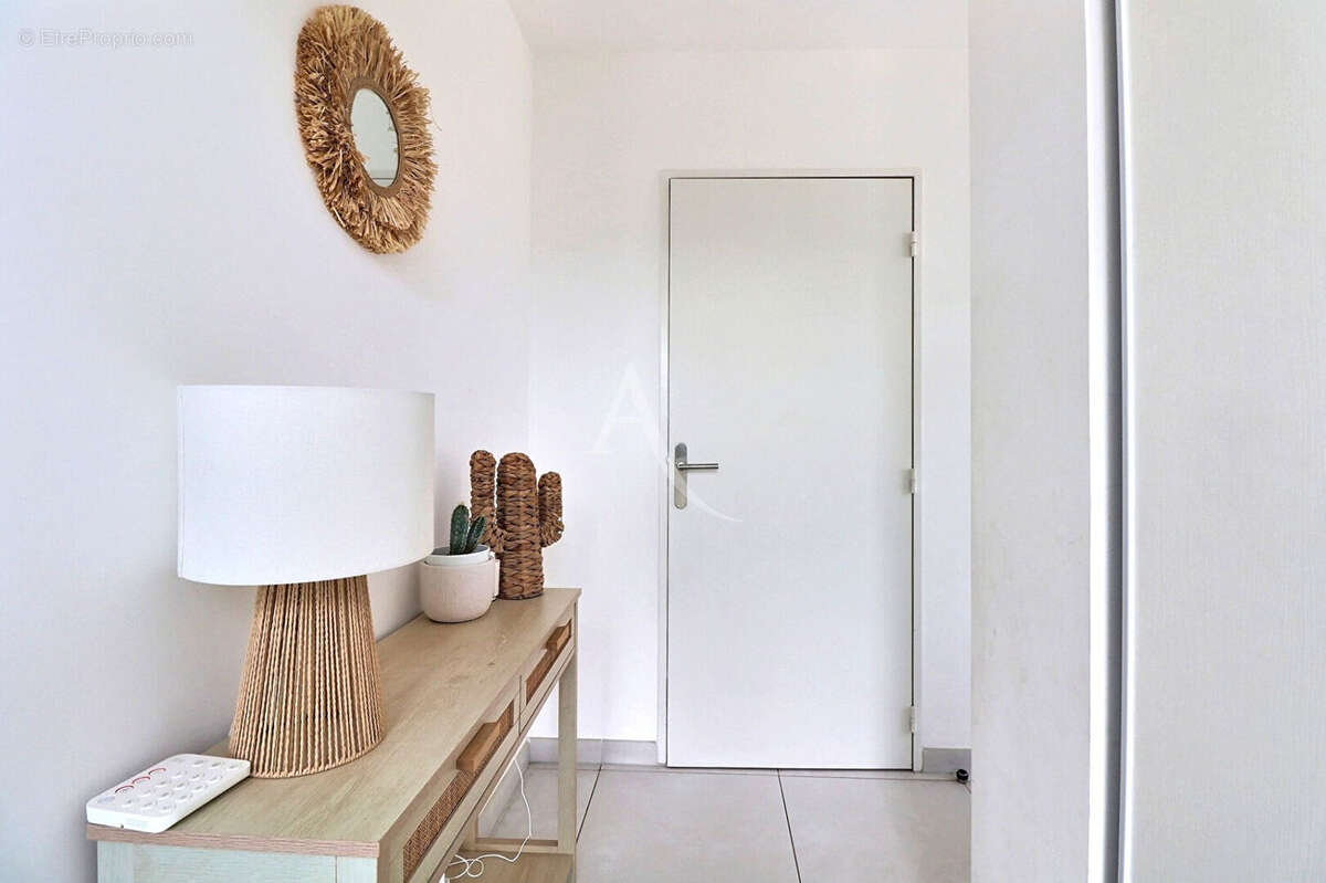 Appartement à MARSEILLE-9E