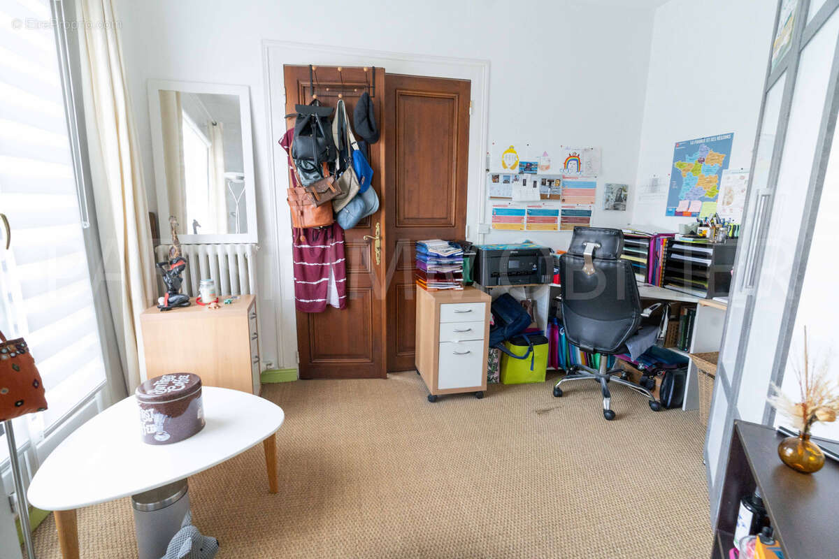 Maison 7 pièces environ 162m2 - Beauchamp - La Chasse - photo 14