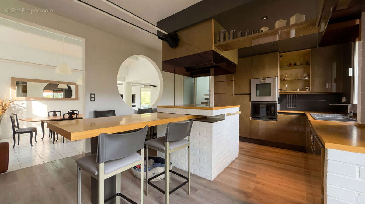 Maison à CHAMBRAY-LES-TOURS