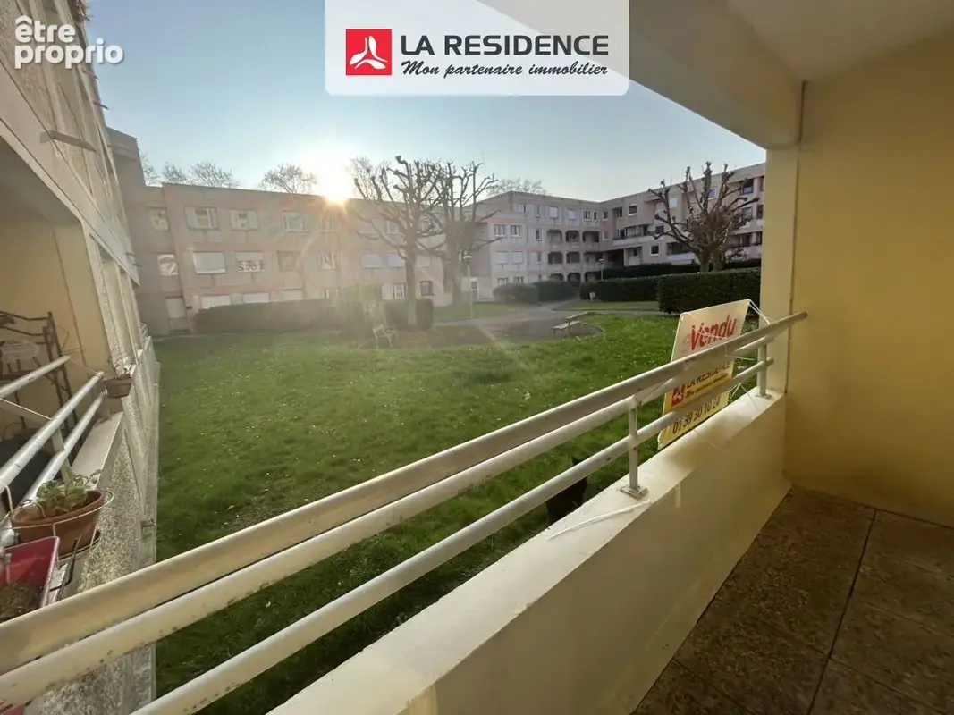 Appartement 63 m² à Guyancourt  - photo 2