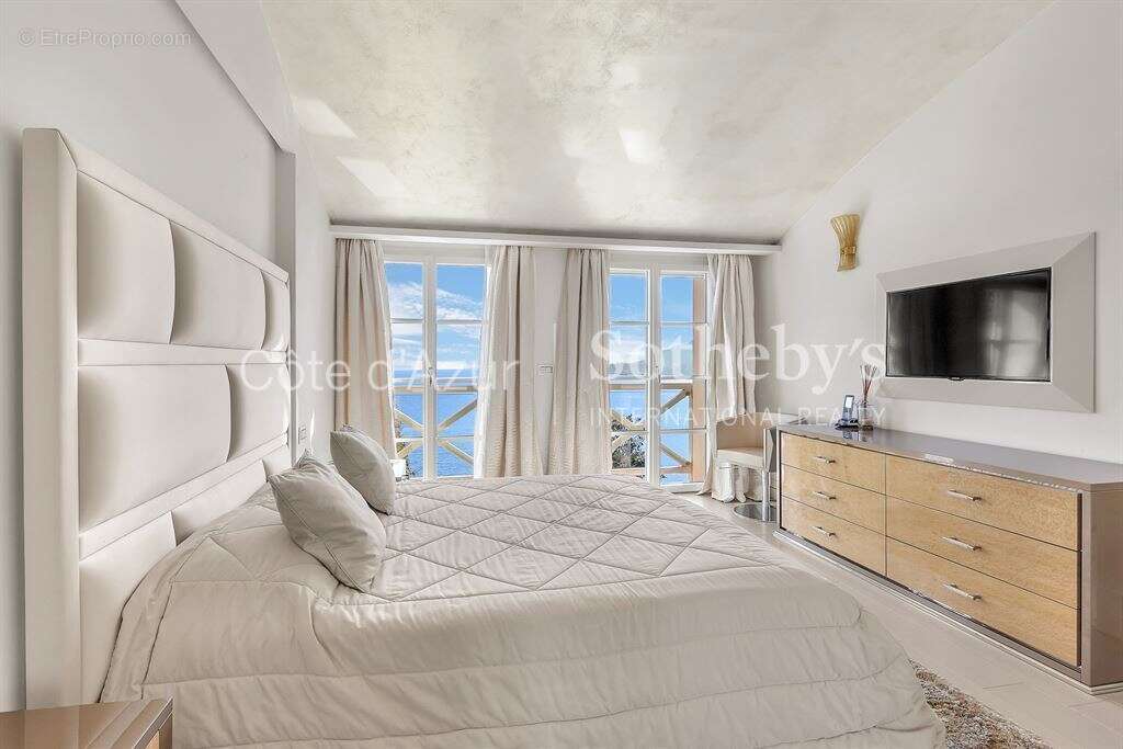 Maison à ROQUEBRUNE-CAP-MARTIN