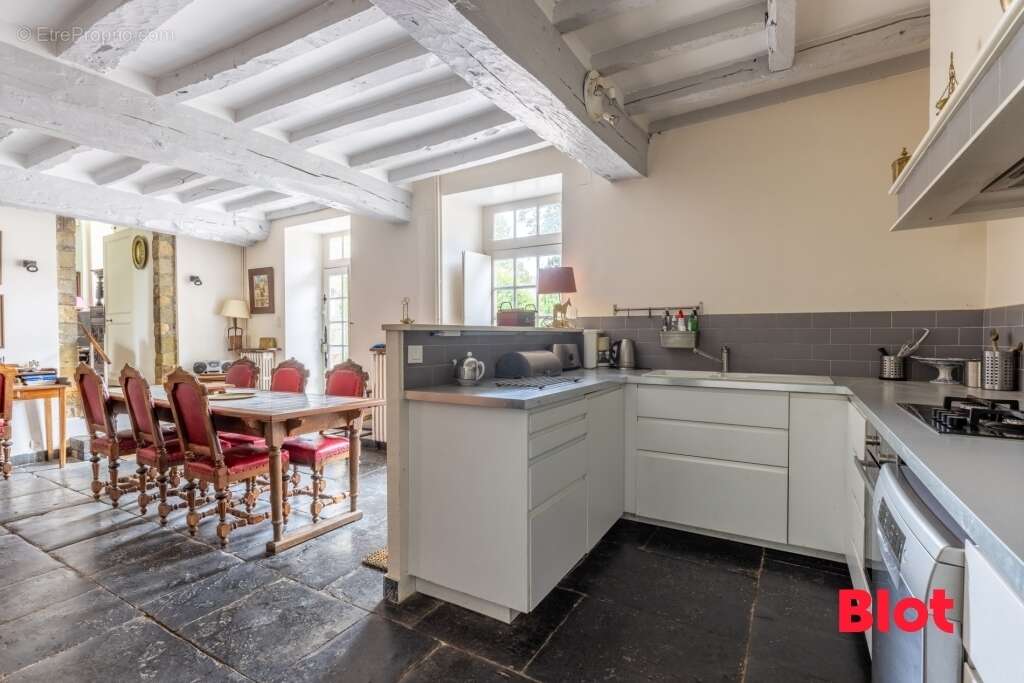 Maison à PIRE-SUR-SEICHE