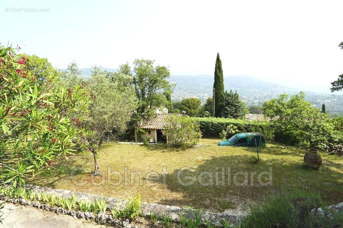 Maison à PEYMEINADE