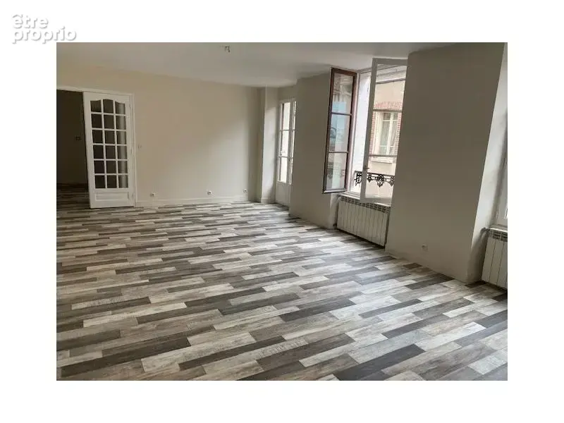 Appartement à SENS