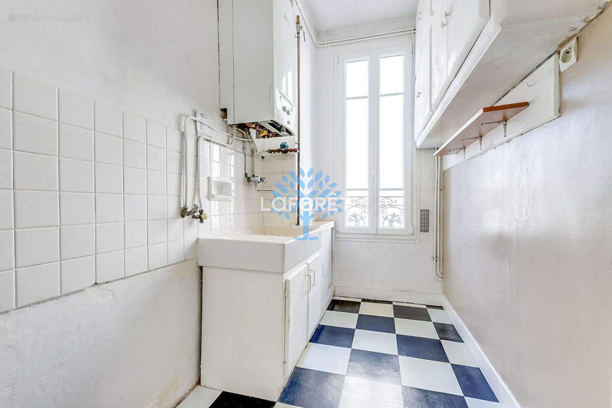 Appartement à FONTENAY-SOUS-BOIS