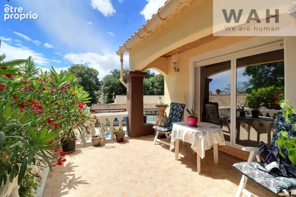 VENTE MAISON 5 P 158 m2 avec piscine + dépendance de 47 m2 à - photo 8