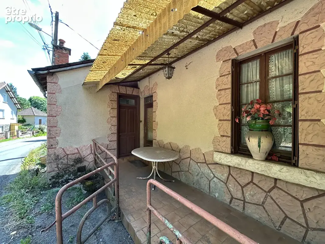 FIRMI - Maison de caractère 5 pièces de 92 m² avec jardin - photo 9