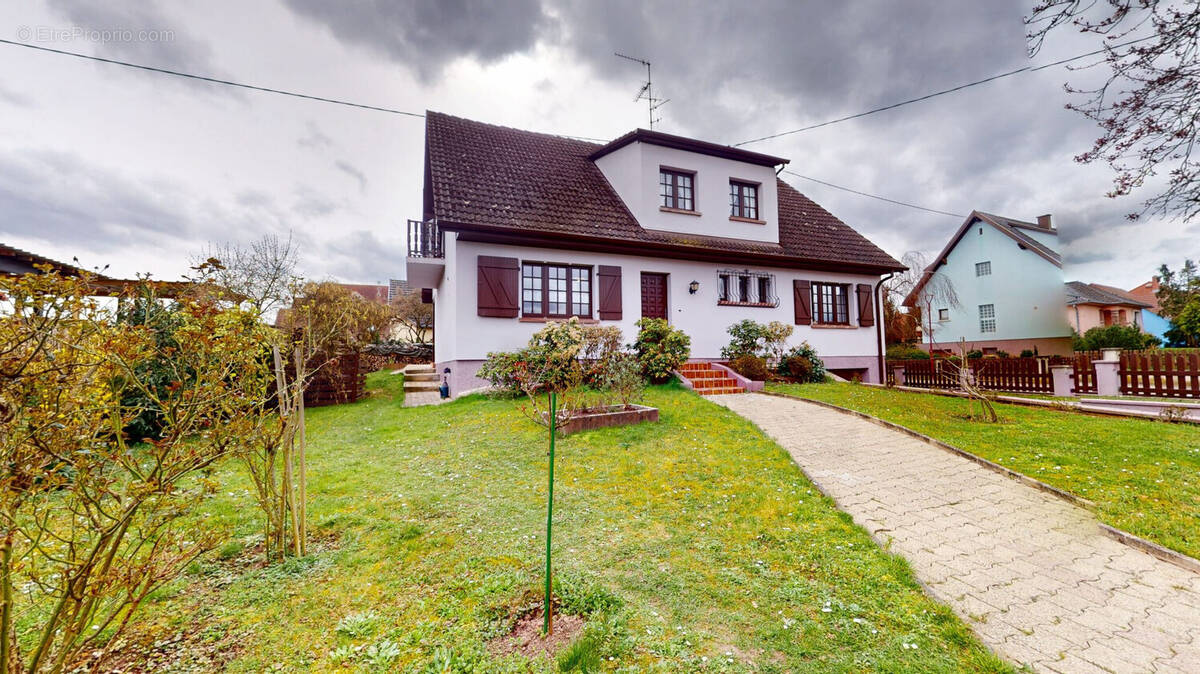 Maison à ERNOLSHEIM-BRUCHE