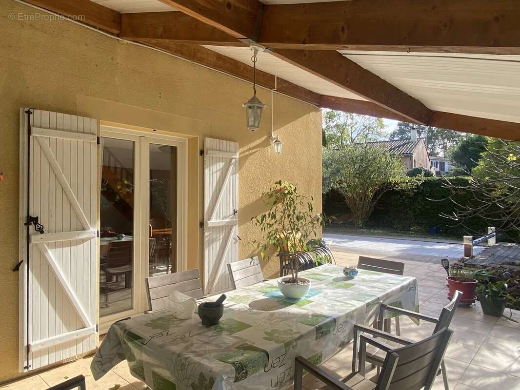 Maison à POMPERTUZAT