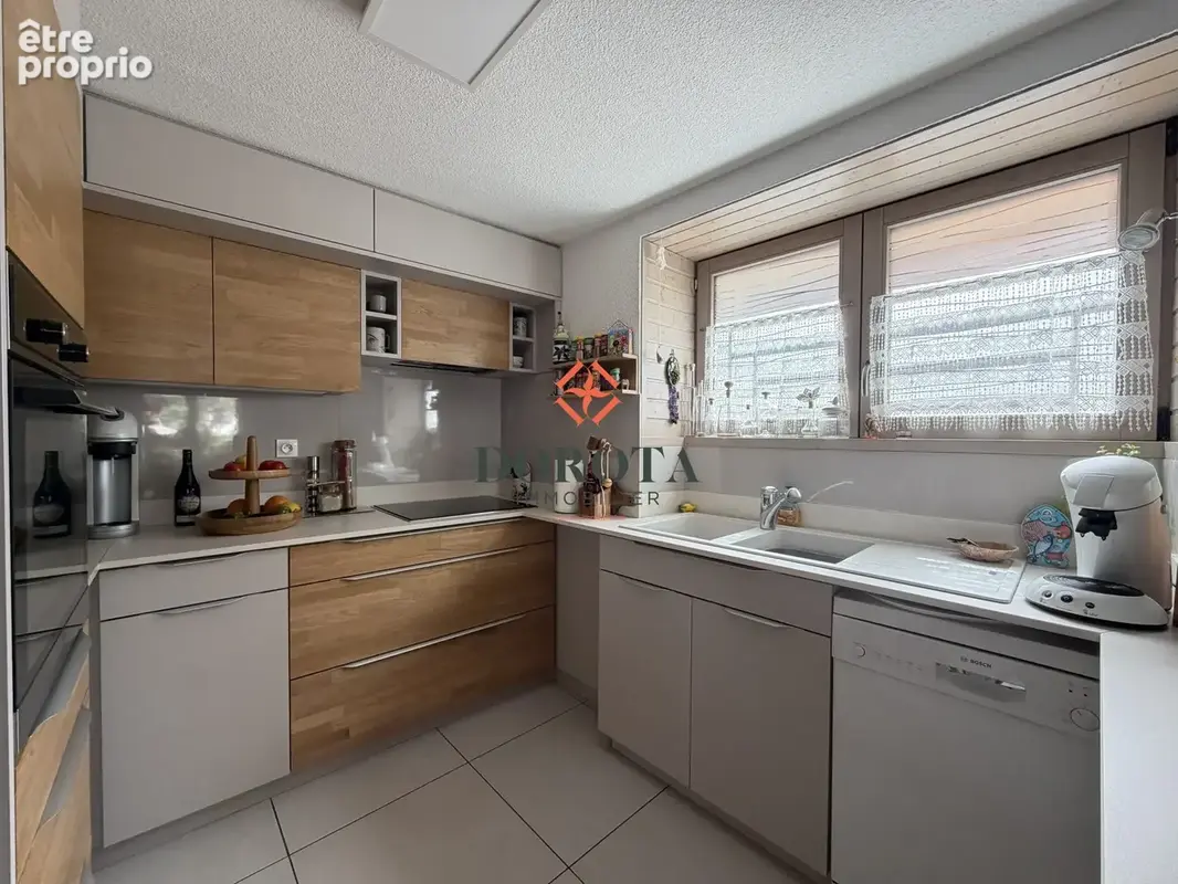 Maison 130 m² à Theys  - photo 6