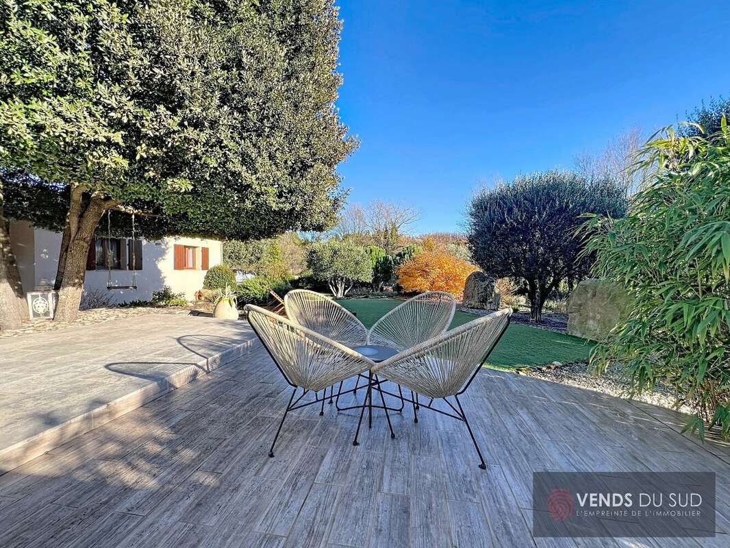 Maison à COLOMBIERES-SUR-ORB