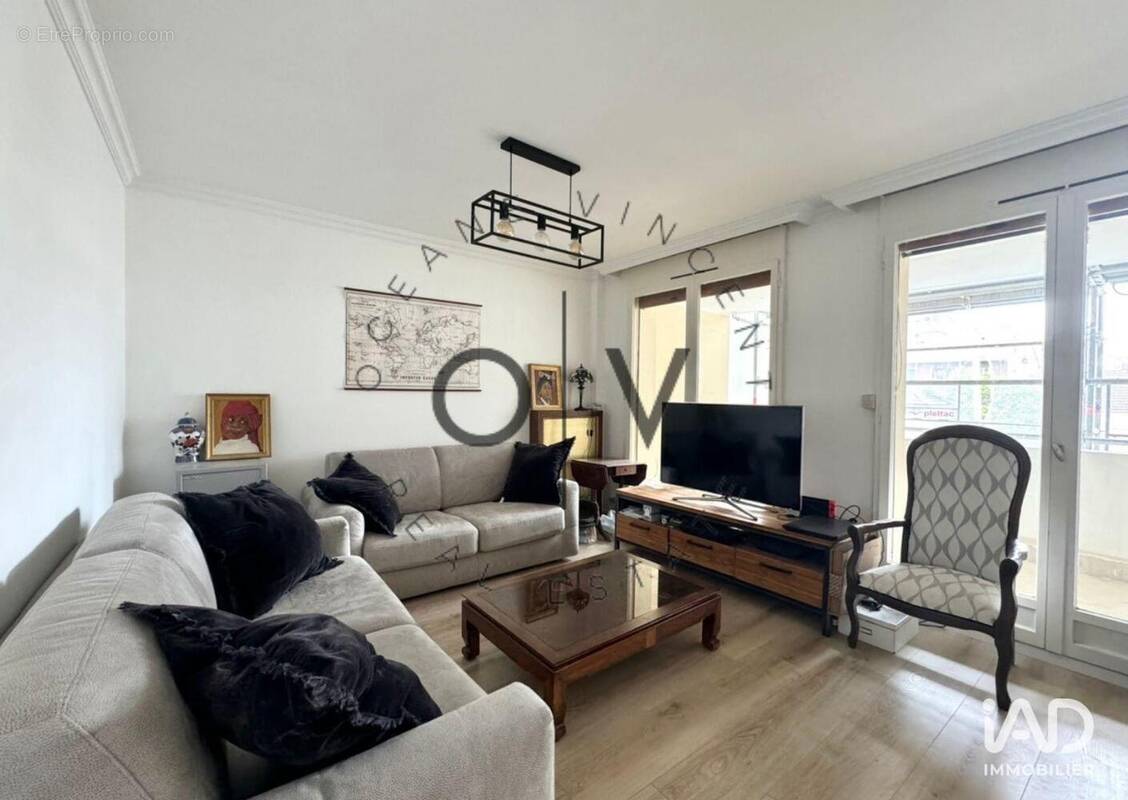 Photo 1 - Appartement à POISSY