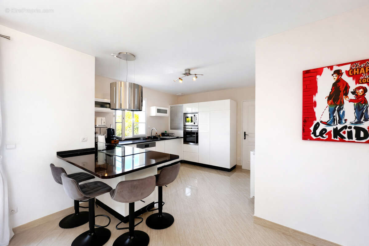 Maison à ORRY-LA-VILLE