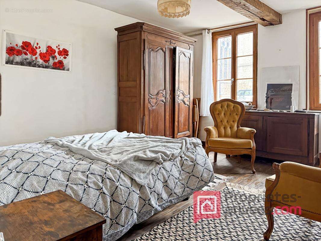 Maison à BAR-SUR-SEINE