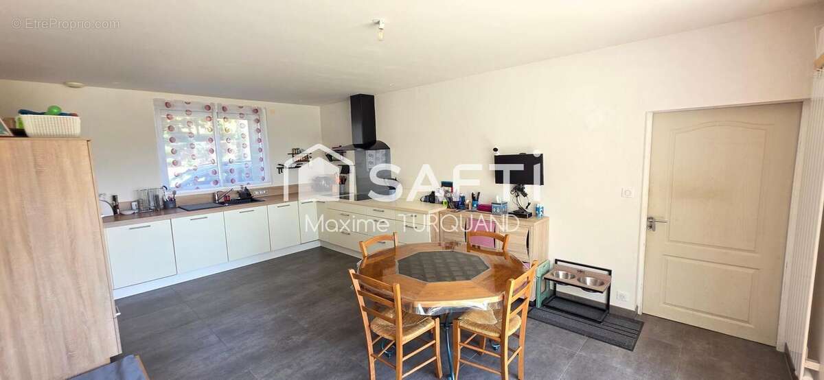 Photo 6 - Maison à SAINT-PIERRE-DU-CHEMIN